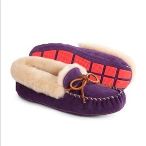 Acorn shoes